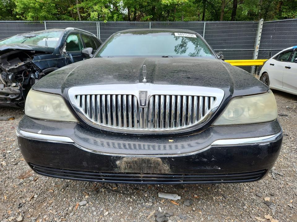 Aukcja sprzedaży 2006 Lincoln Town Car, vin: 1LNHM84W26Y645971, numer aukcji: 68915706