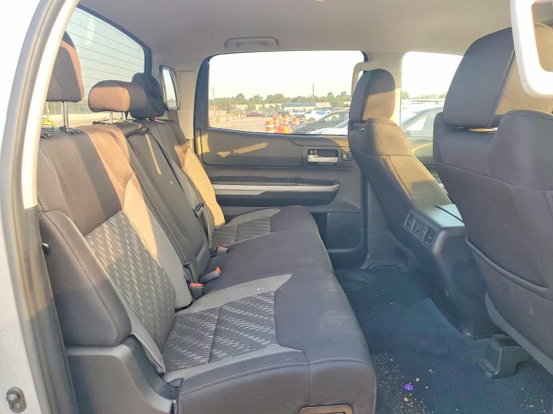 69585416 :رقم المزاد ، 5TFDY5F16LX909833 vin ، 2020 Toyota Tundra مزاد بيع