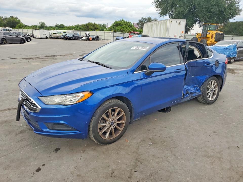 70621596 :رقم المزاد ، 3FA6P0H71HR287423 vin ، 2017 Ford Fusion مزاد بيع