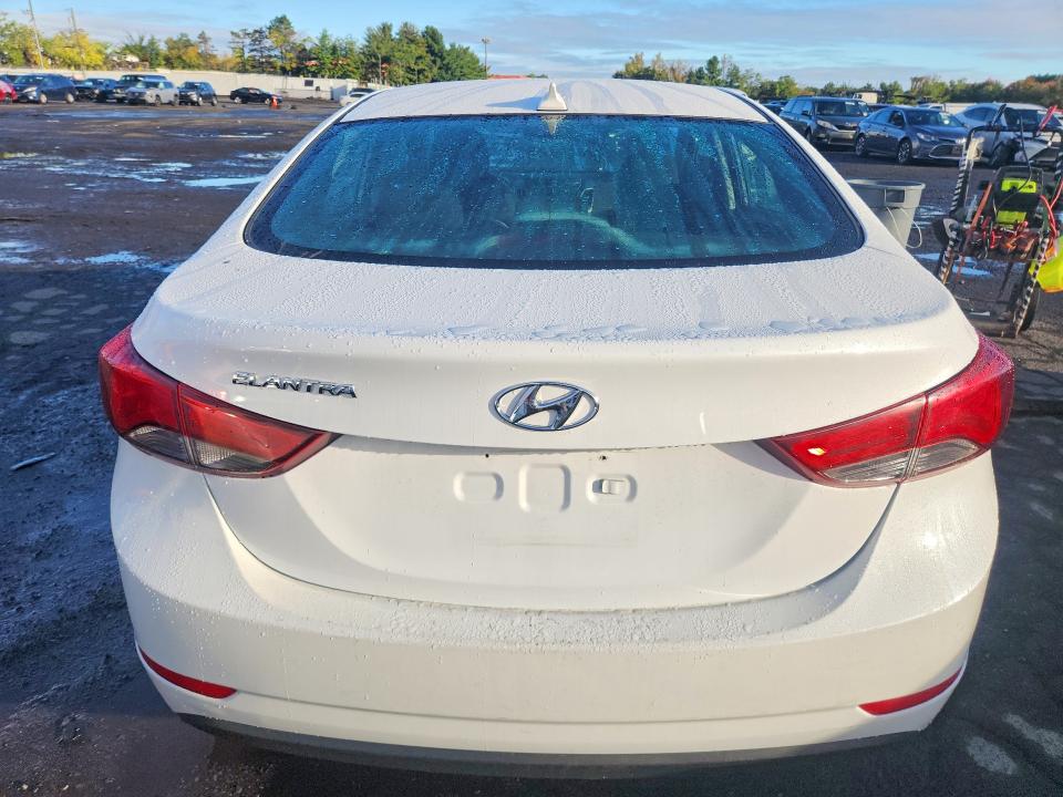 Продажа на аукционе авто 2016 Hyundai Elantra, vin: 5NPDH4AE1GH785525, номер лота: 69815526