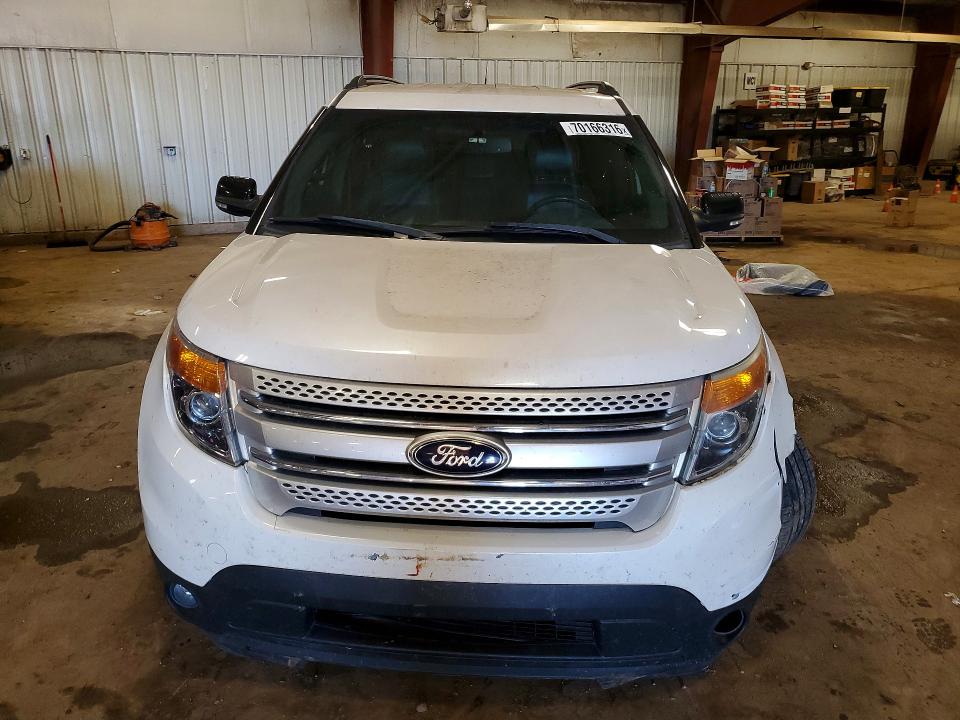 70166316 :رقم المزاد ، 1FM5K8D86FGB80014 vin ، 2015 Ford Explorer مزاد بيع