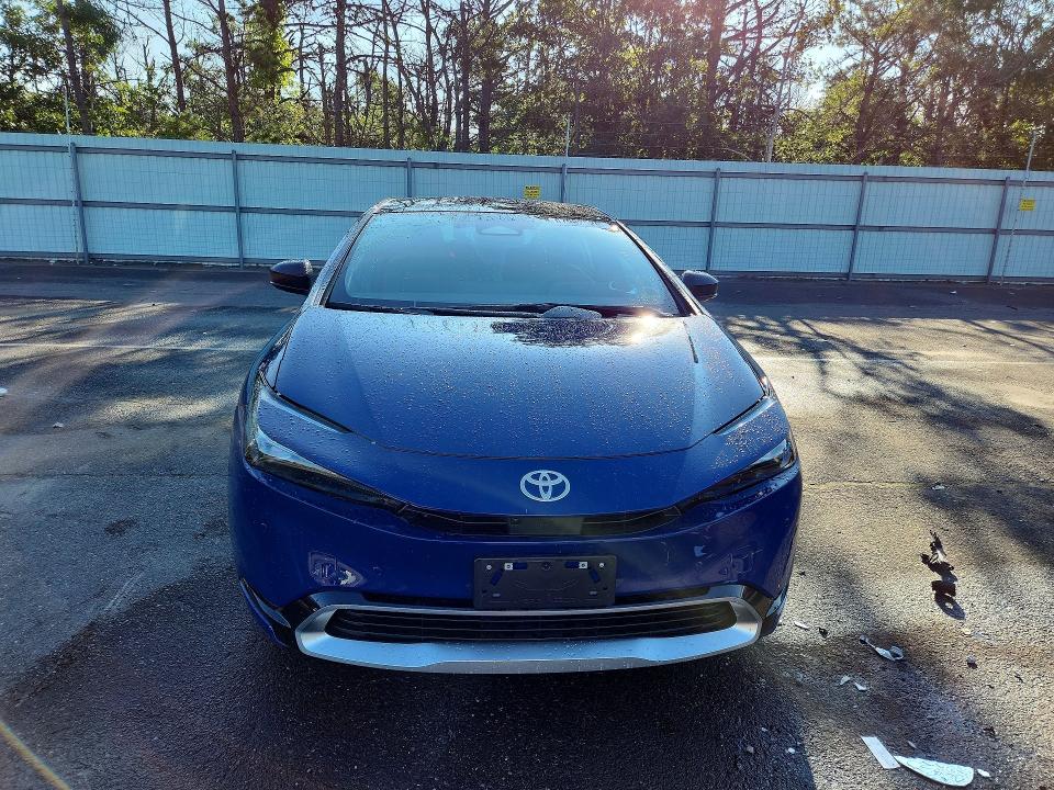 Продаж на аукціоні авто 2025 Toyota Prius Plug-in Hybrid, vin: JTDACACU9S3047867, номер лоту: 67982526