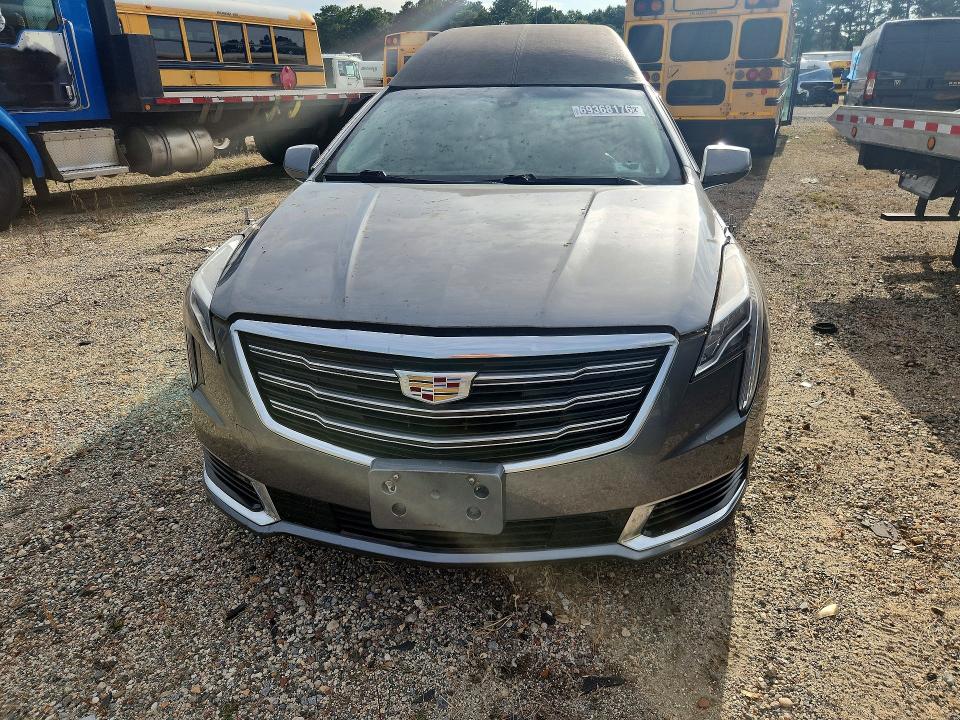 69368176 :رقم المزاد ، 2GEXG7U32J9500473 vin ، 2018 Cadillac Xts مزاد بيع