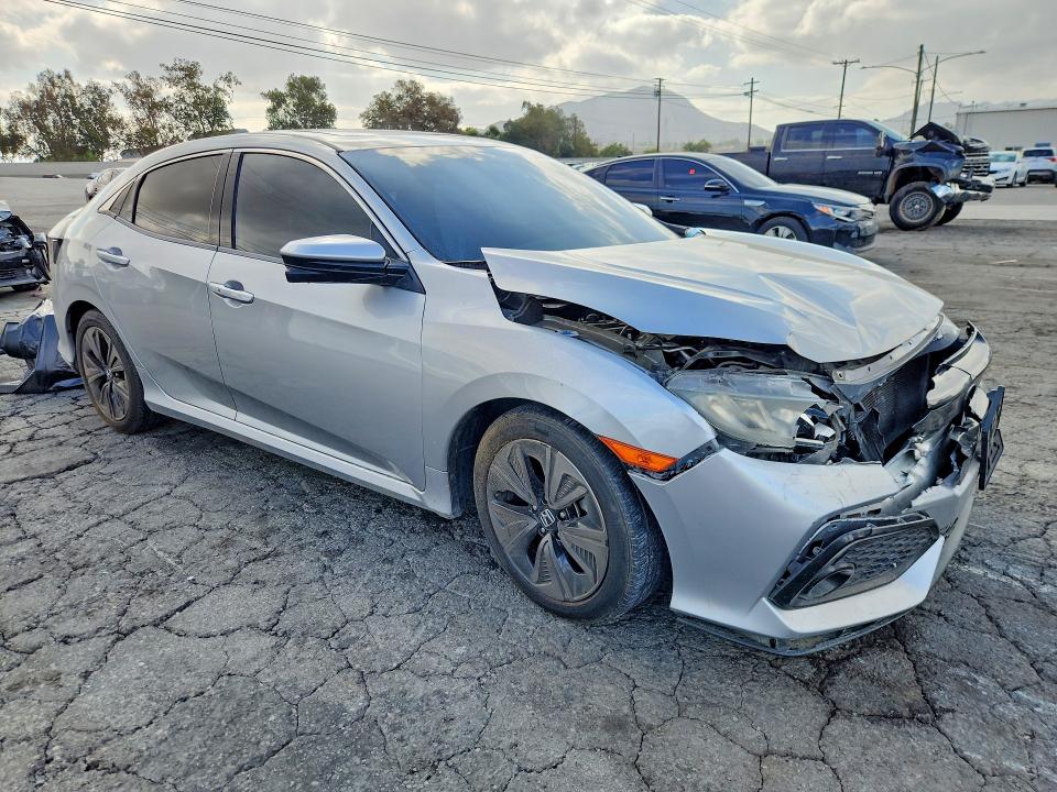 2017 Honda Civic მანქანა იყიდება აუქციონზე, vin: SHHFK7H55HU420538, აუქციონის ნომერი: 69114576
