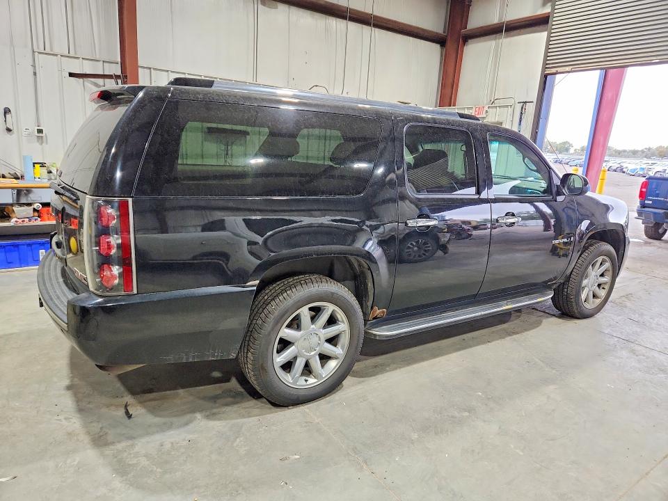 2007 Gmc Yukon Xl მანქანა იყიდება აუქციონზე, vin: 1GKFK66837J219192, აუქციონის ნომერი: 70785636
