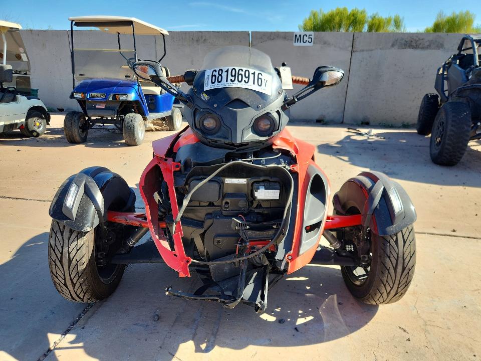 Продажа на аукционе авто 2016 Can-am Spyder Roadster, vin: 2BXNABC25GV000210, номер лота: 68196916