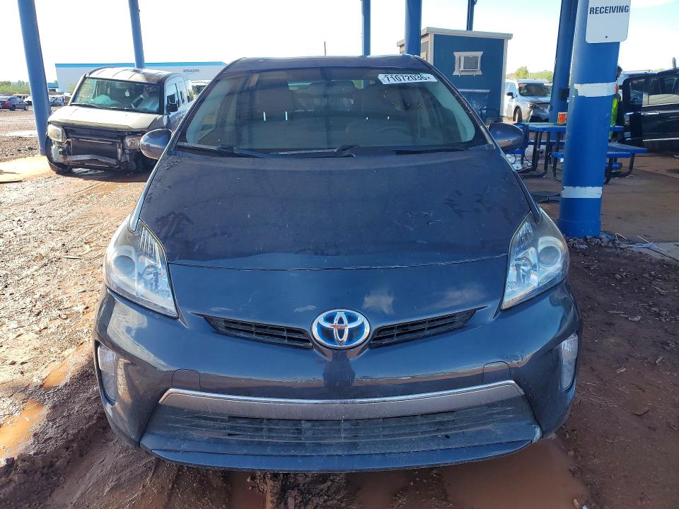 71072036 :رقم المزاد ، JTDKN3DPXE3058450 vin ، 2014 Toyota Prius Plug-in Hybrid مزاد بيع