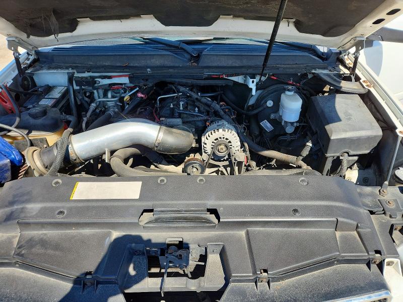 70820916 :رقم المزاد ، 3GNFC16J17G107885 vin ، 2007 Chevrolet Suburban مزاد بيع