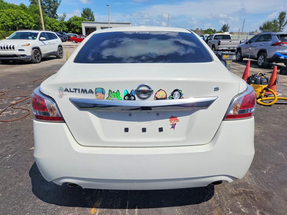 2015 Nissan Altima მანქანა იყიდება აუქციონზე, vin: 1N4AL3AP5FC459711, აუქციონის ნომერი: 69162676