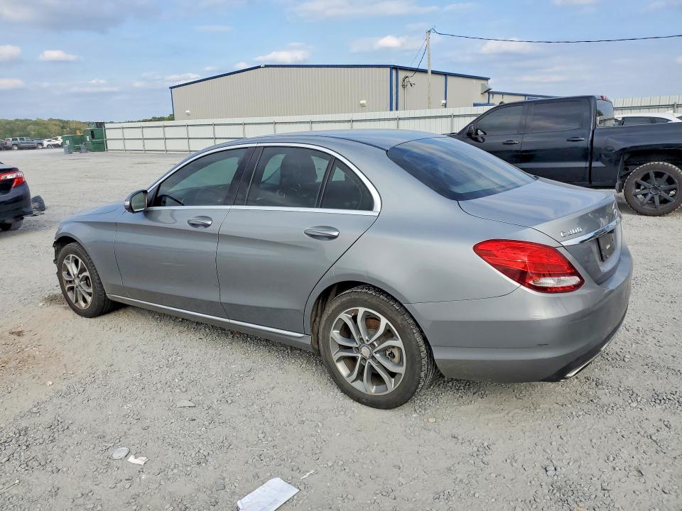 68659716 :رقم المزاد ، 55SWF4KB7FU032967 vin ، 2015 Mercedes-benz C مزاد بيع