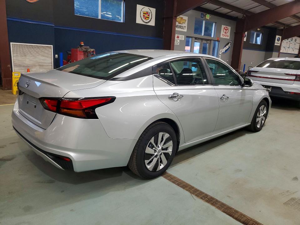 2023 Nissan Altima მანქანა იყიდება აუქციონზე, vin: 1N4BL4BV4PN325107, აუქციონის ნომერი: 69585596