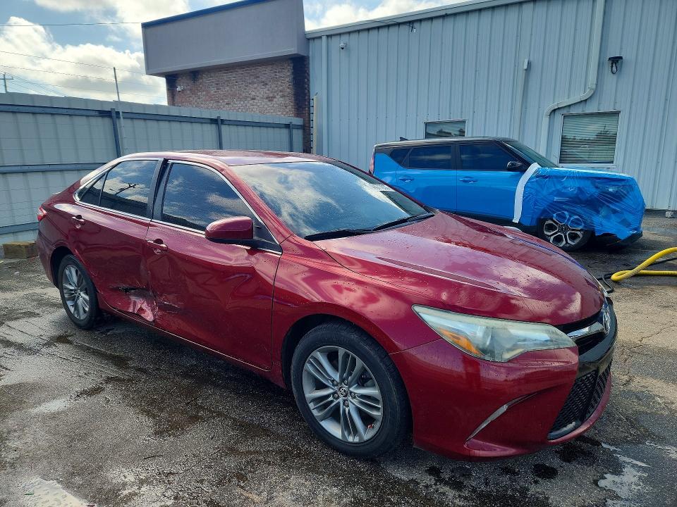 Aukcja sprzedaży 2015 Toyota Camry, vin: 4T1BF1FK3FU913998, numer aukcji: 68077856