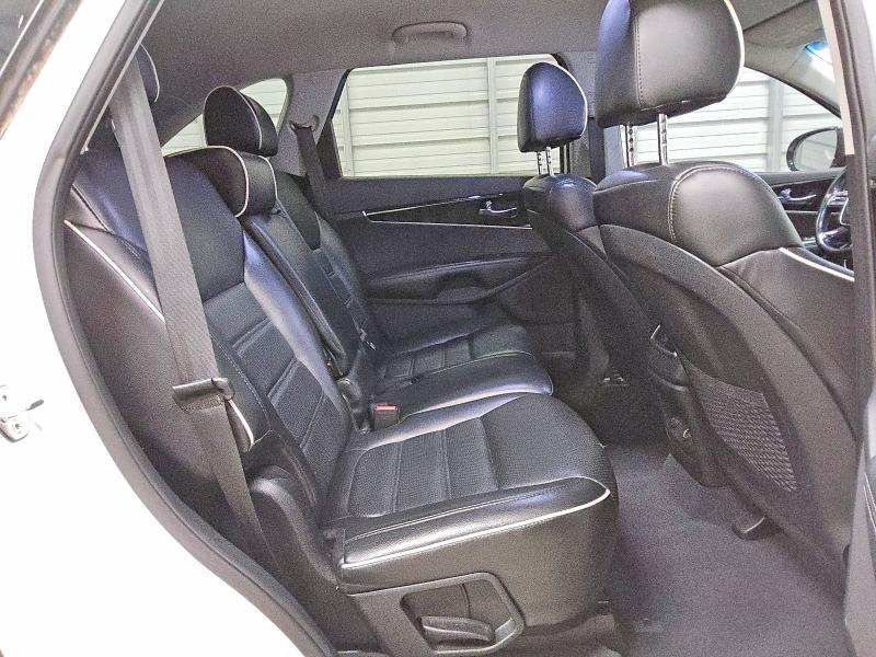 66462786 :رقم المزاد ، 5XYPG4A59KG594452 vin ، 2019 Kia Sorento مزاد بيع