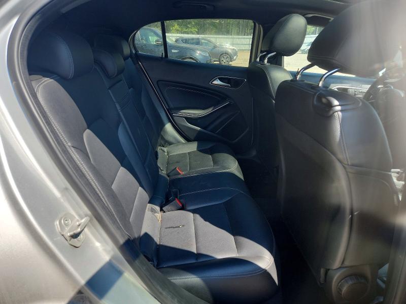 67474786 :رقم المزاد ، WDCTG4GB4GJ203303 vin ، 2016 Mercedes-benz Gla مزاد بيع