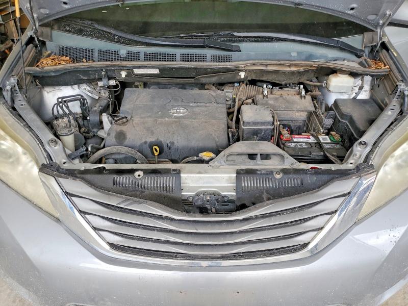 Aukcja sprzedaży 2014 Toyota Sienna, vin: 5TDYK3DC9ES429726, numer aukcji: 70560266