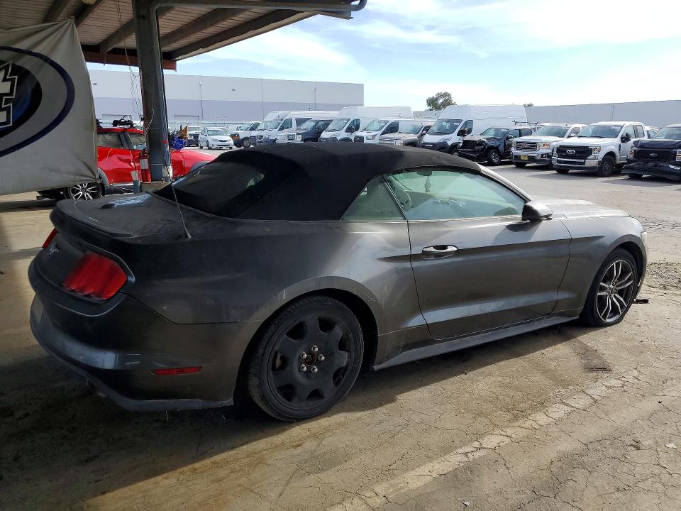 Продажа на аукционе авто 2016 Ford Mustang, vin: 1FATP8UH4G5304796, номер лота: 70542026