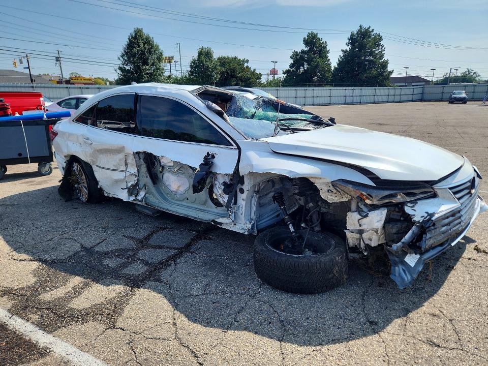 68775646 :رقم المزاد ، 4T1DA1AB4NU013382 vin ، 2022 Toyota Avalon مزاد بيع