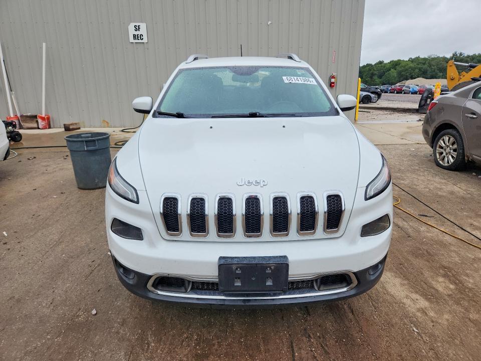 68141986 :رقم المزاد ، 1C4PJMDS8HW618495 vin ، 2017 Jeep Cherokee مزاد بيع