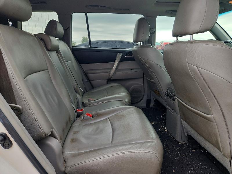 2013 Toyota Highlander მანქანა იყიდება აუქციონზე, vin: 5TDBK3EH8DS212067, აუქციონის ნომერი: 69158656