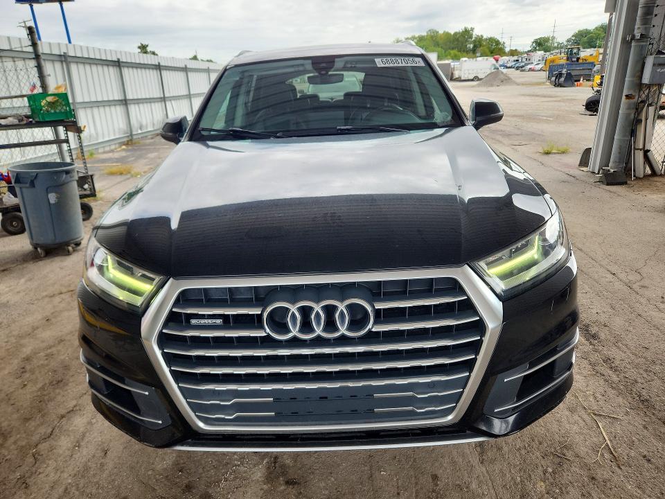 Продажа на аукционе авто 2018 Audi Q7, vin: WA1LAAF70JD024646, номер лота: 68887056