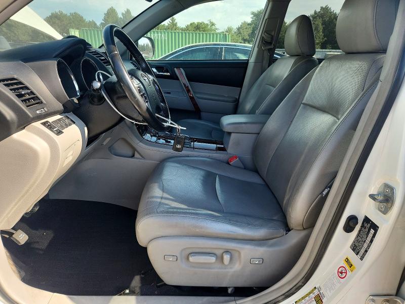 67819076 :رقم المزاد ، 5TDDK3EH6CS102223 vin ، 2012 Toyota Highlander مزاد بيع