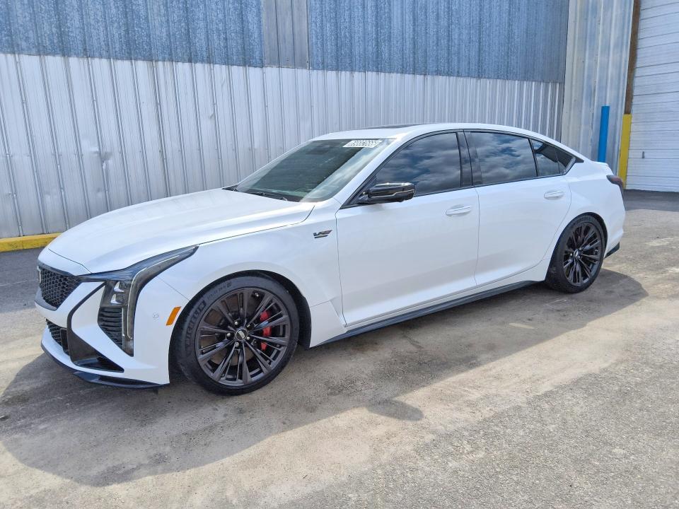 69882666 :رقم المزاد ، 1G6D35R69T0810246 vin ، 2026 Cadillac Ct5-v مزاد بيع
