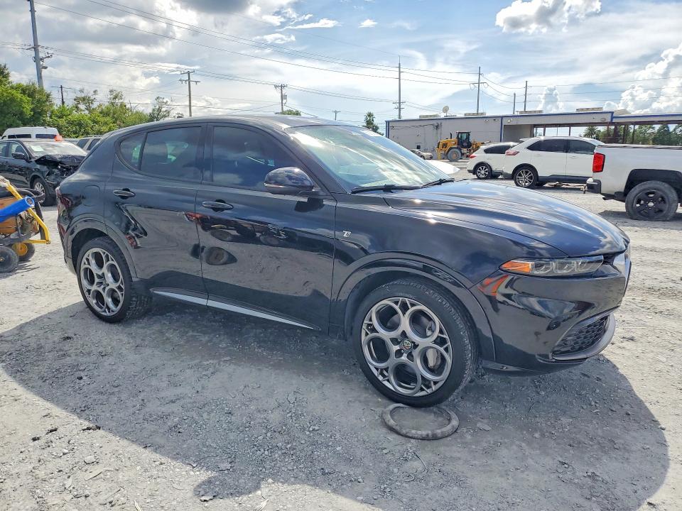 Продажа на аукционе авто 2024 Alfa Romeo Tonale, vin: ZASPATCW7R3048480, номер лота: 68216766