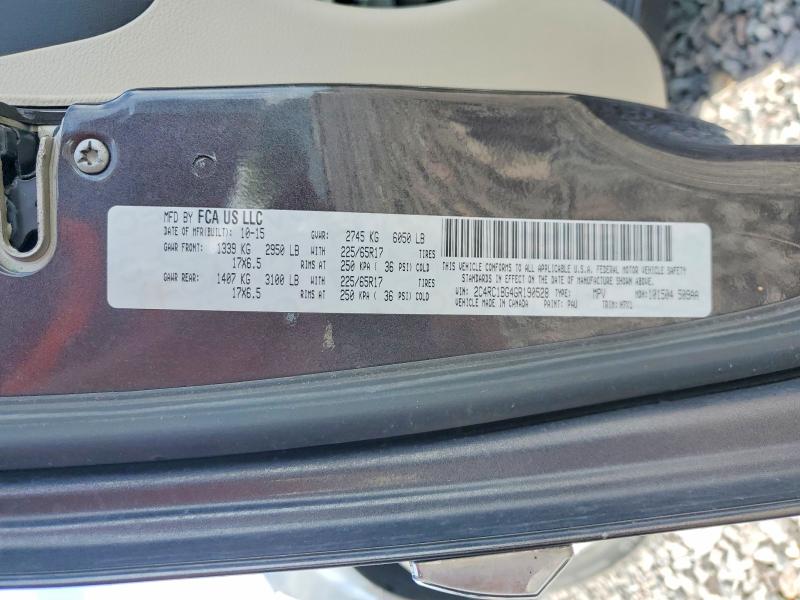 68884966 :رقم المزاد ، 2C4RC1BG4GR190528 vin ، 2016 Chrysler Town & Country مزاد بيع
