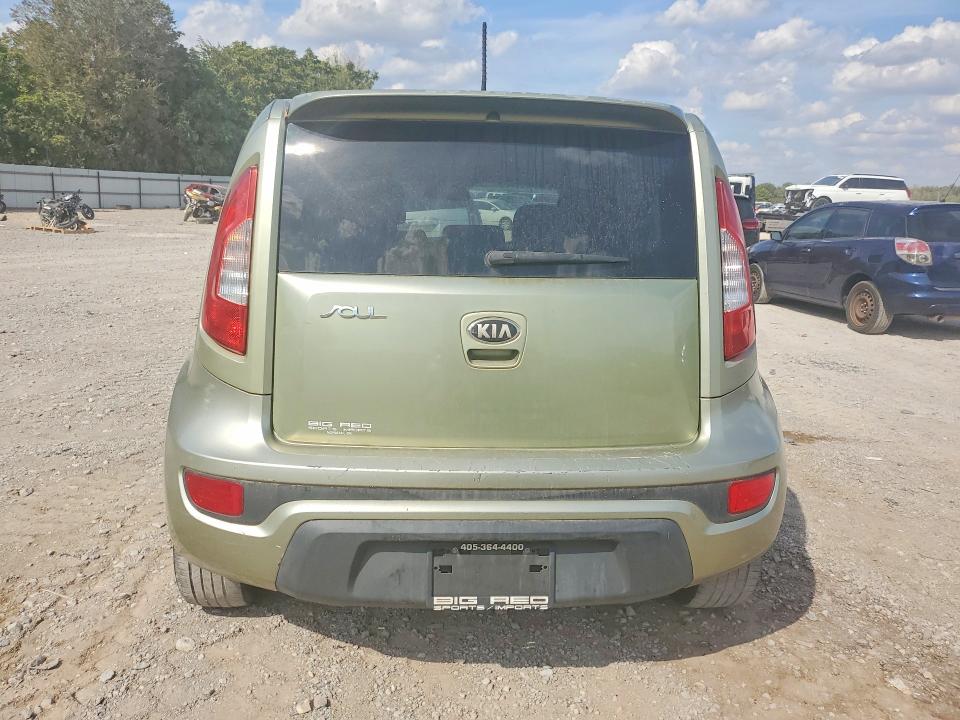 2013 Kia Soul მანქანა იყიდება აუქციონზე, vin: KNDJT2A6XD7591638, აუქციონის ნომერი: 70312026