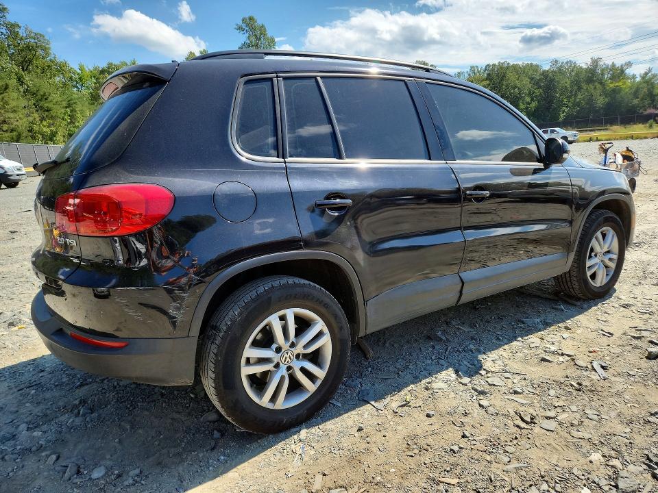 Продажа на аукционе авто 2015 Volkswagen Tiguan, vin: WVGAV7AX5FW575450, номер лота: 68485146