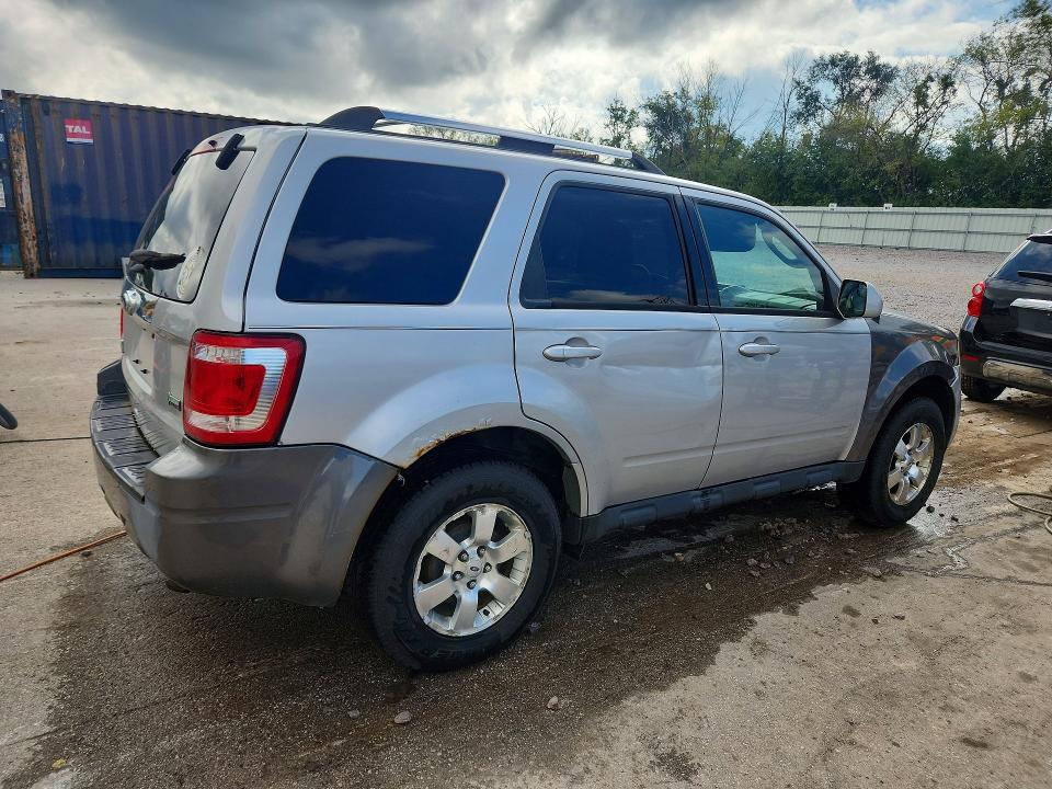 69584886 :رقم المزاد ، 1FMCU9EG6BKB65825 vin ، 2011 Ford Escape مزاد بيع
