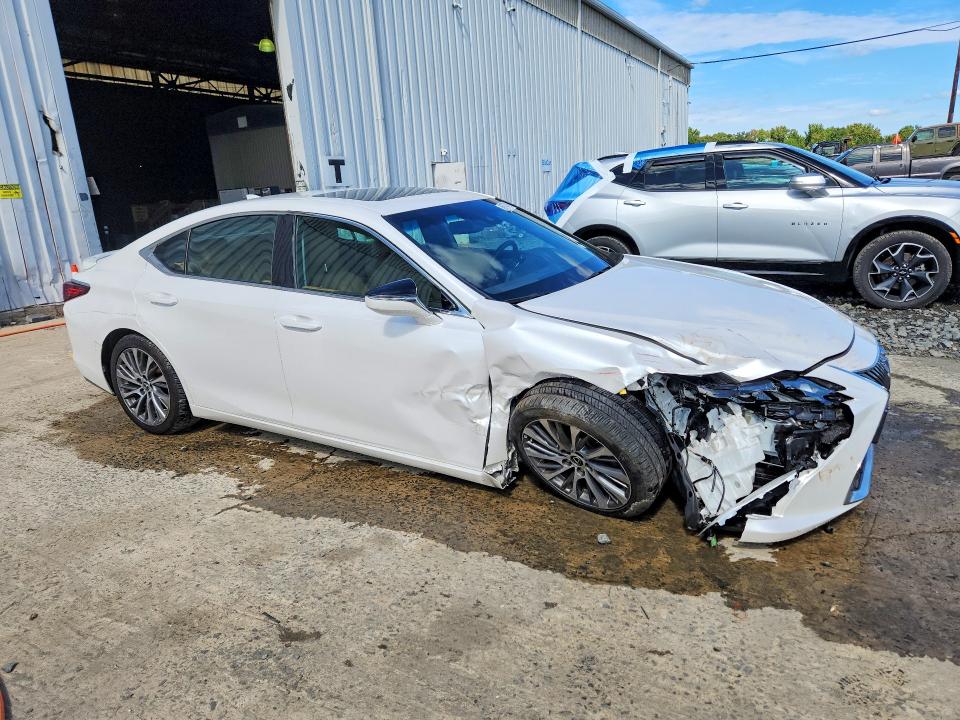 2021 Lexus Es 350 მანქანა იყიდება აუქციონზე, vin: 58ADZ1B13MU106786, აუქციონის ნომერი: 69774716