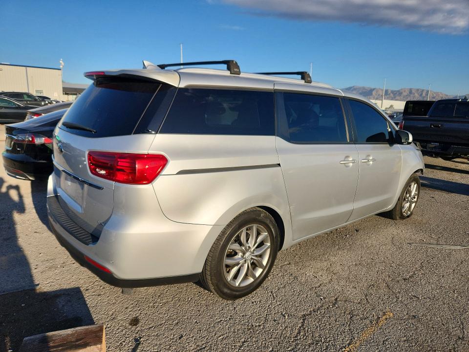 69529056 :رقم المزاد ، KNDMB5C15L6638792 vin ، 2020 Kia Sedona مزاد بيع