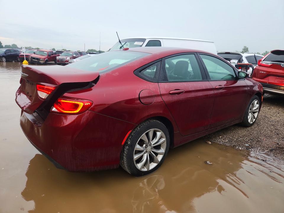 Продажа на аукционе авто 2015 Chrysler 200, vin: 1C3CCCBG4FN528186, номер лота: 66692516
