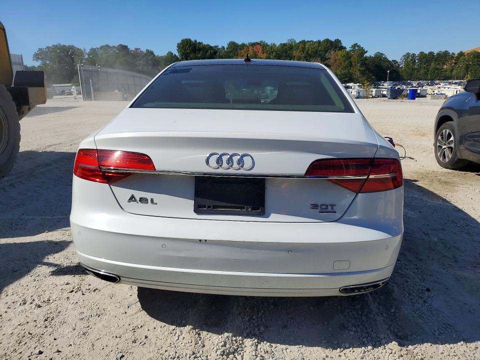 Продажа на аукционе авто 2018 Audi A8, vin: WAU44AFD6JN000804, номер лота: 70792726