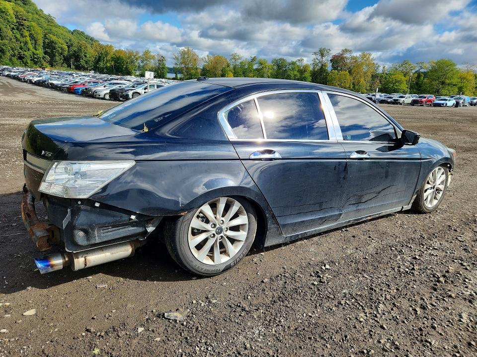 2011 Honda Accord მანქანა იყიდება აუქციონზე, vin: 1HGCP3F87BA019442, აუქციონის ნომერი: 70549426