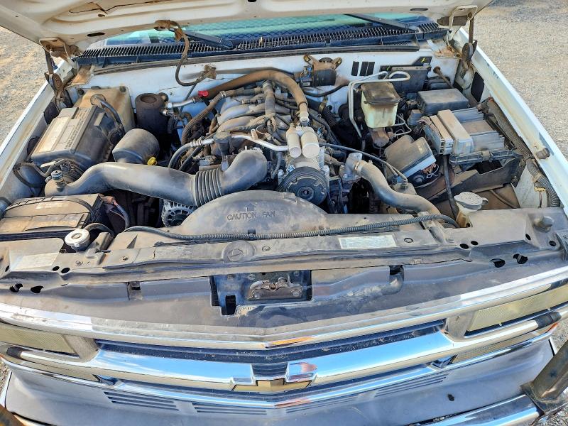 69465666 :رقم المزاد ، 3GBKC34GX1M101798 vin ، 2001 Chevrolet Silverado مزاد بيع