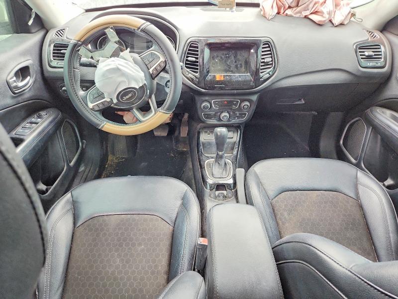 2021 Jeep Compass მანქანა იყიდება აუქციონზე, vin: 3C4NJCBBXMT526907, აუქციონის ნომერი: 70108436
