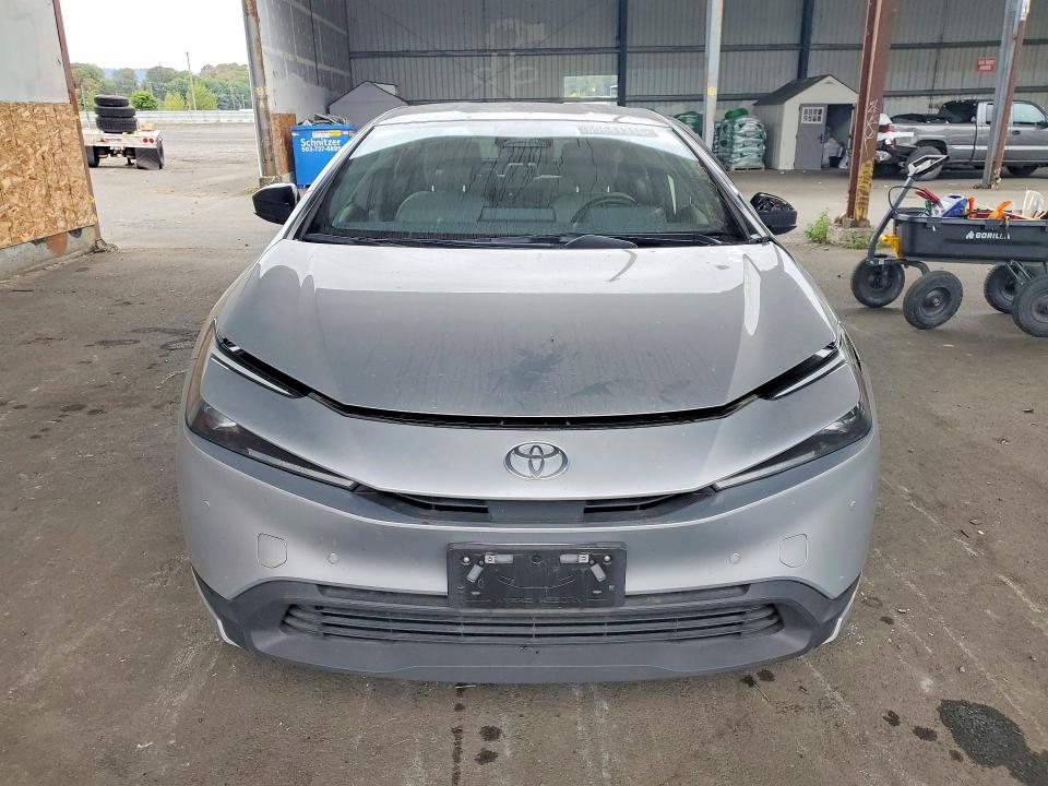 69641316 :رقم المزاد ، JTDADABU5R3020738 vin ، 2024 Toyota Prius مزاد بيع