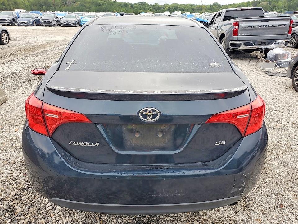 Продаж на аукціоні авто 2018 Toyota Corolla, vin: 5YFBURHE5JP816694, номер лоту: 68637436
