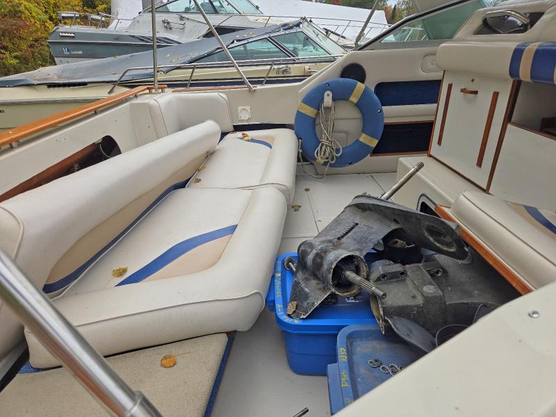 69850476 :رقم المزاد ، SERT5402C787 vin ، 1987 Sea Ray 270 Sundancer مزاد بيع
