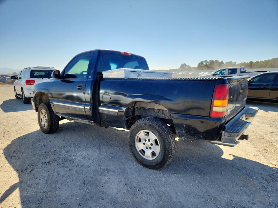 2000 Chevrolet Silverado მანქანა იყიდება აუქციონზე, vin: 1GCEK14VXYZ352036, აუქციონის ნომერი: 69138326