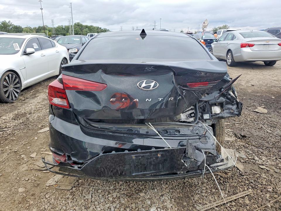 2019 Hyundai Elantra მანქანა იყიდება აუქციონზე, vin: 5NPD84LF0KH432238, აუქციონის ნომერი: 69558516