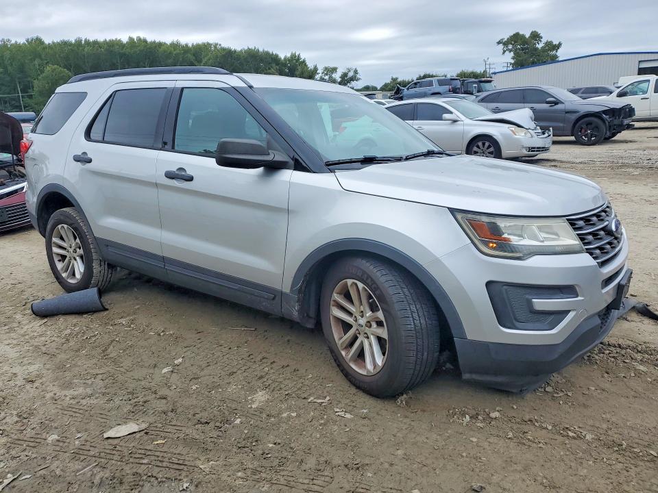 70216986 :رقم المزاد ، 1FM5K8B87HGA84950 vin ، 2017 Ford Explorer مزاد بيع