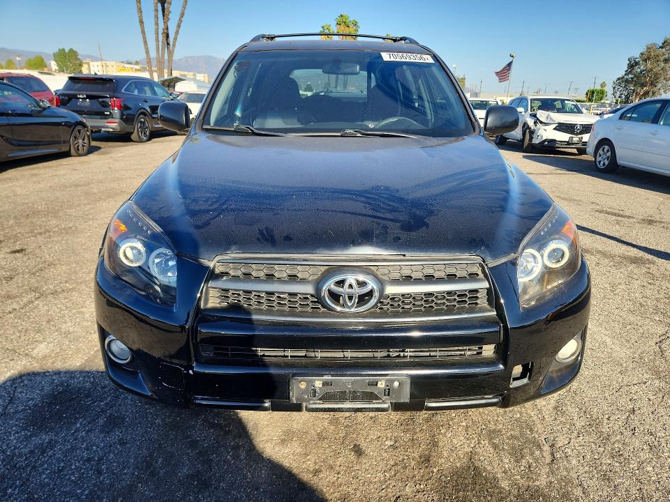 70569356 :رقم المزاد ، JTMWF4DV3A5014551 vin ، 2010 Toyota Rav4 مزاد بيع
