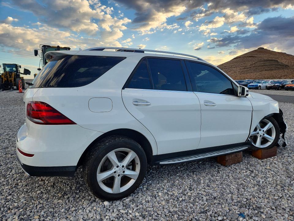 67158066 :رقم المزاد ، 4JGDA5JB5JB030849 vin ، 2018 Mercedes-benz Gle مزاد بيع