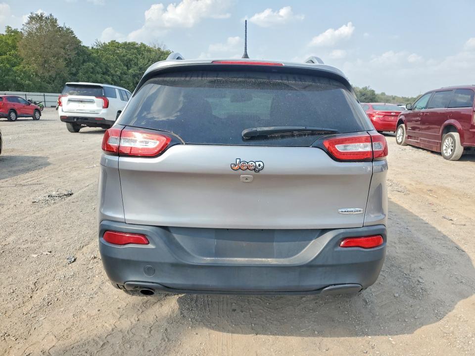 Продаж на аукціоні авто 2018 Jeep Cherokee, vin: 1C4PJLLB6JD537928, номер лоту: 69317636