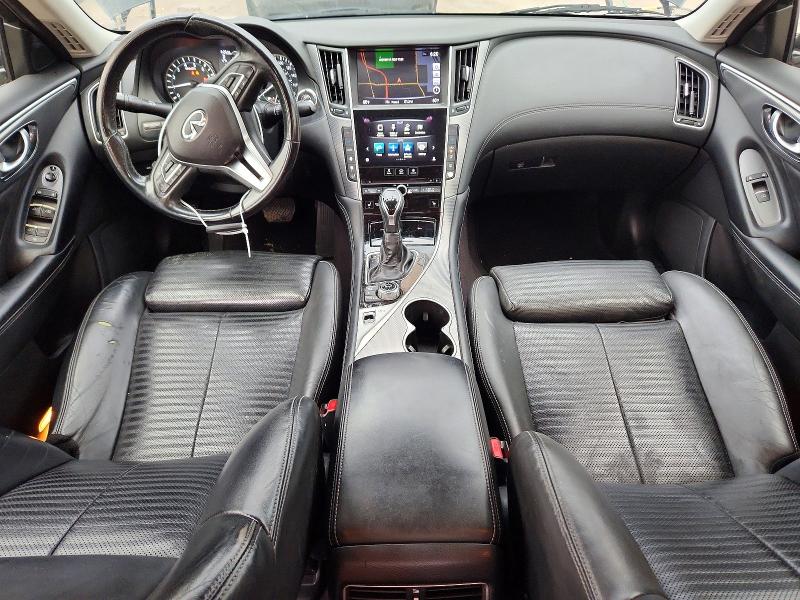 68225126 :رقم المزاد ، JN1EV7AP2JM355423 vin ، 2018 Infiniti Q50 مزاد بيع