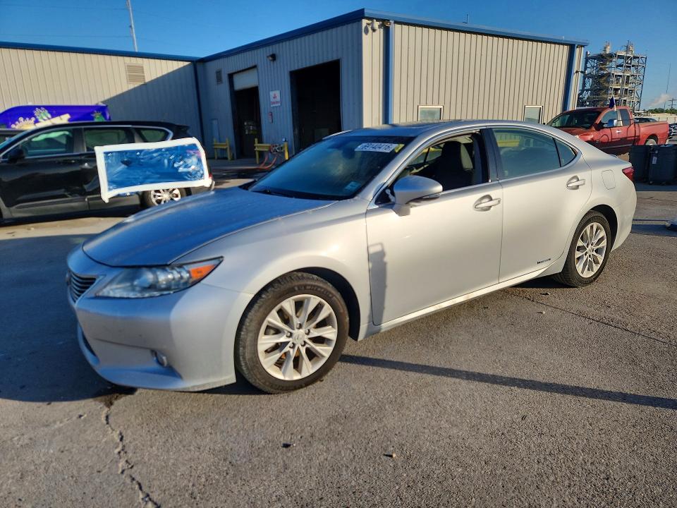 69140416 :رقم المزاد ، JTHBW1GG4D2016694 vin ، 2013 Lexus Es مزاد بيع