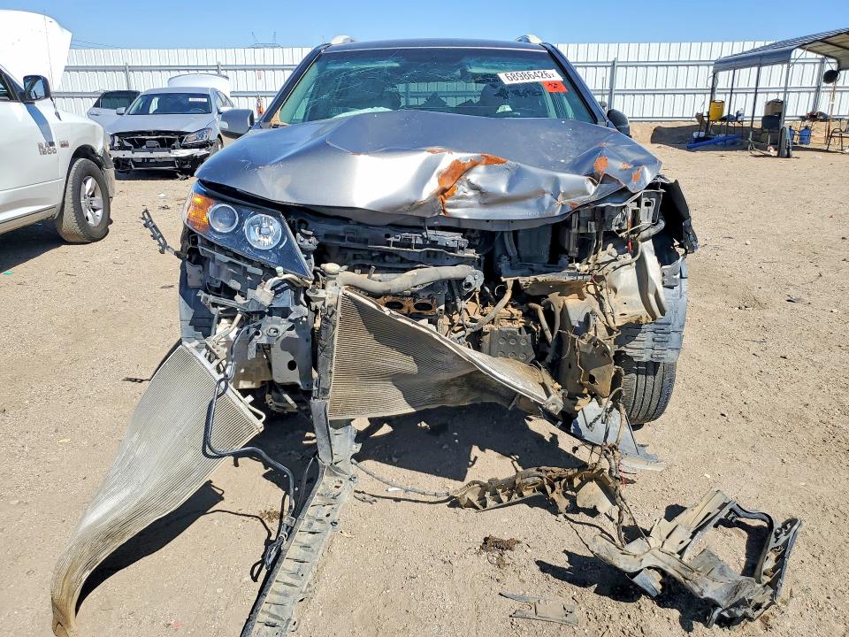 68986426 :رقم المزاد ، 5XYKT4A25BG116833 vin ، 2011 Kia Sorento مزاد بيع
